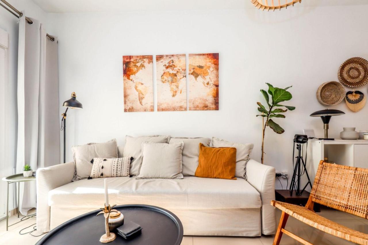 Happy Traveller - Luxury, Free Parking Apartment Thessaloniki Exterior photo