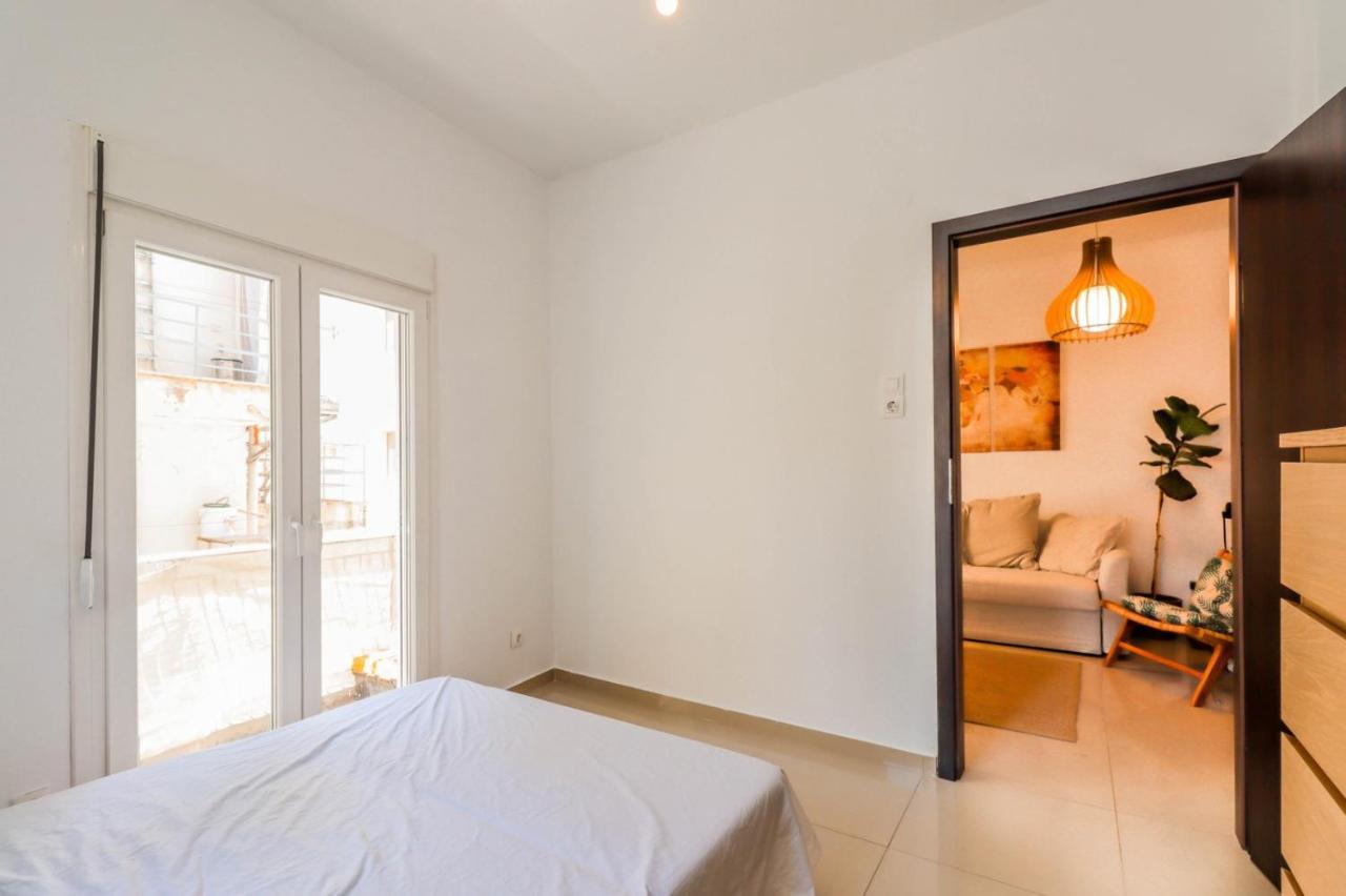 Happy Traveller - Luxury, Free Parking Apartment Thessaloniki Exterior photo