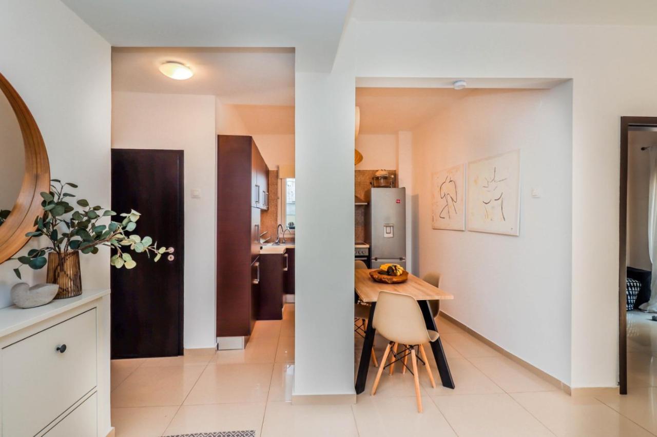 Happy Traveller - Luxury, Free Parking Apartment Thessaloniki Exterior photo